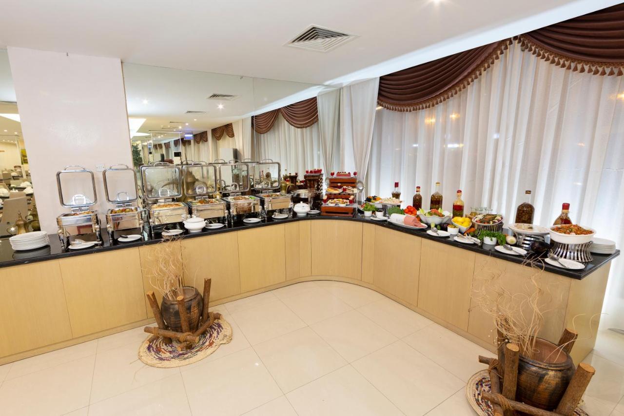 Nova Park Hotel Sharjah Ngoại thất bức ảnh