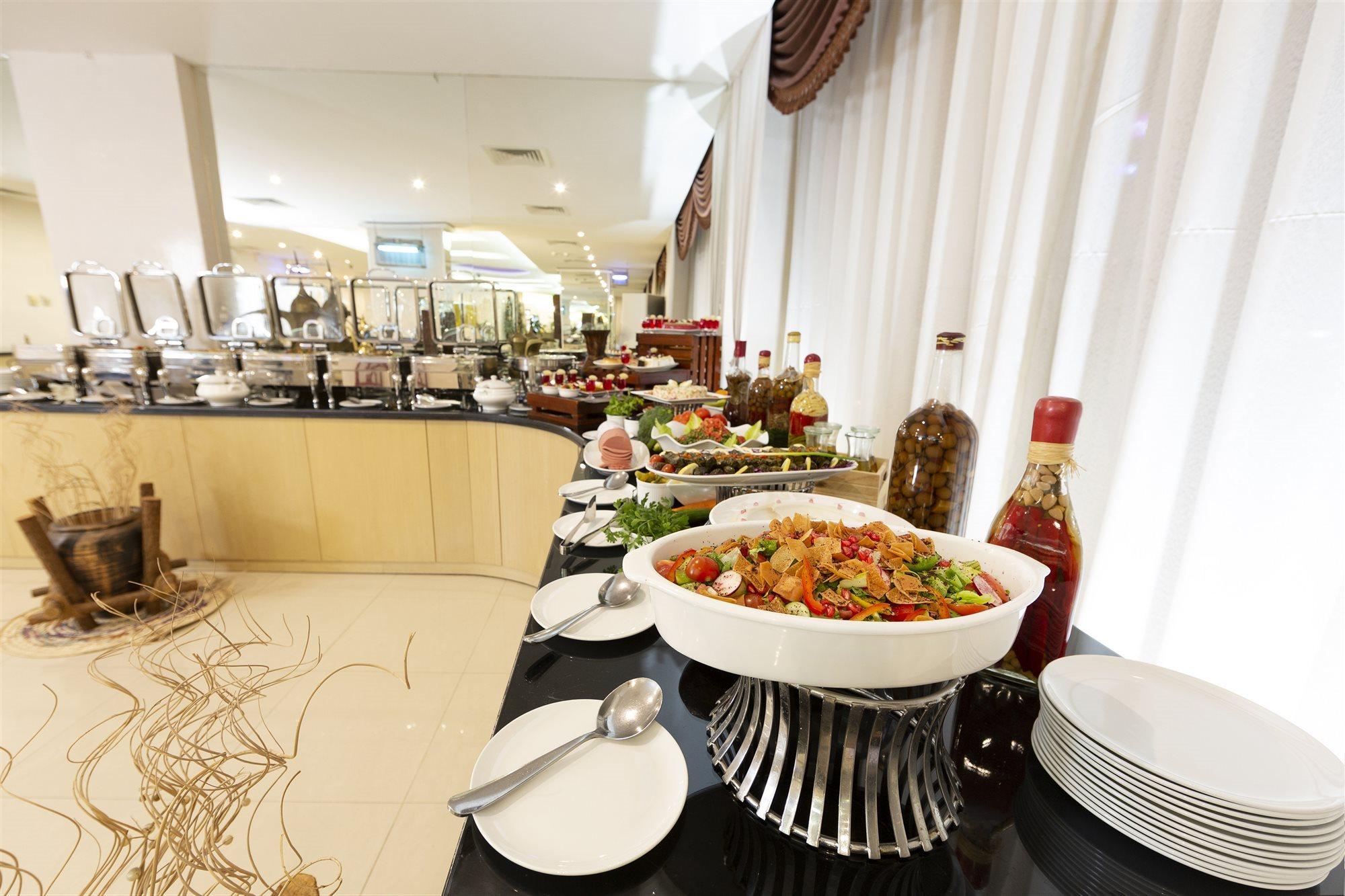 Nova Park Hotel Sharjah Ngoại thất bức ảnh