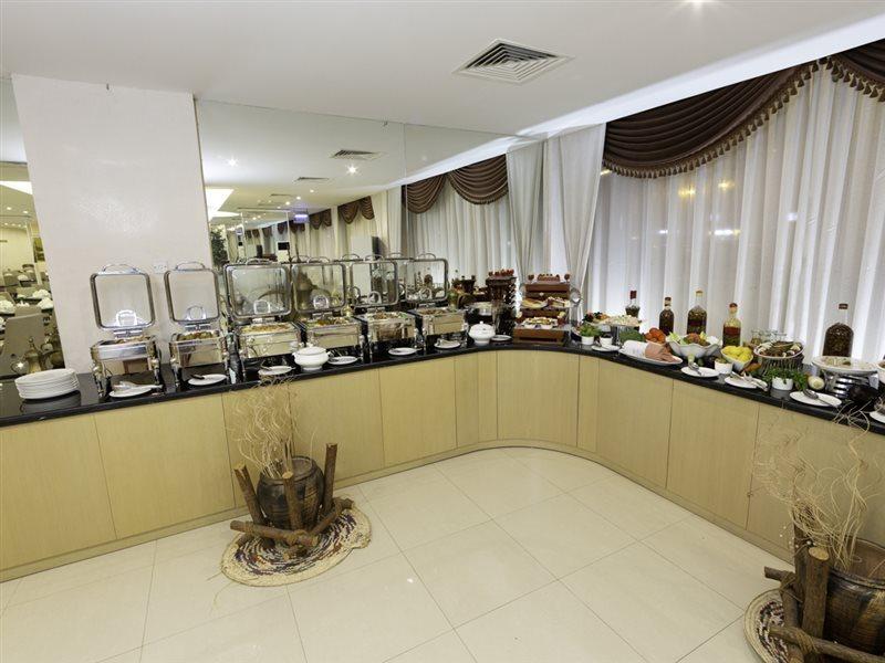Nova Park Hotel Sharjah Ngoại thất bức ảnh