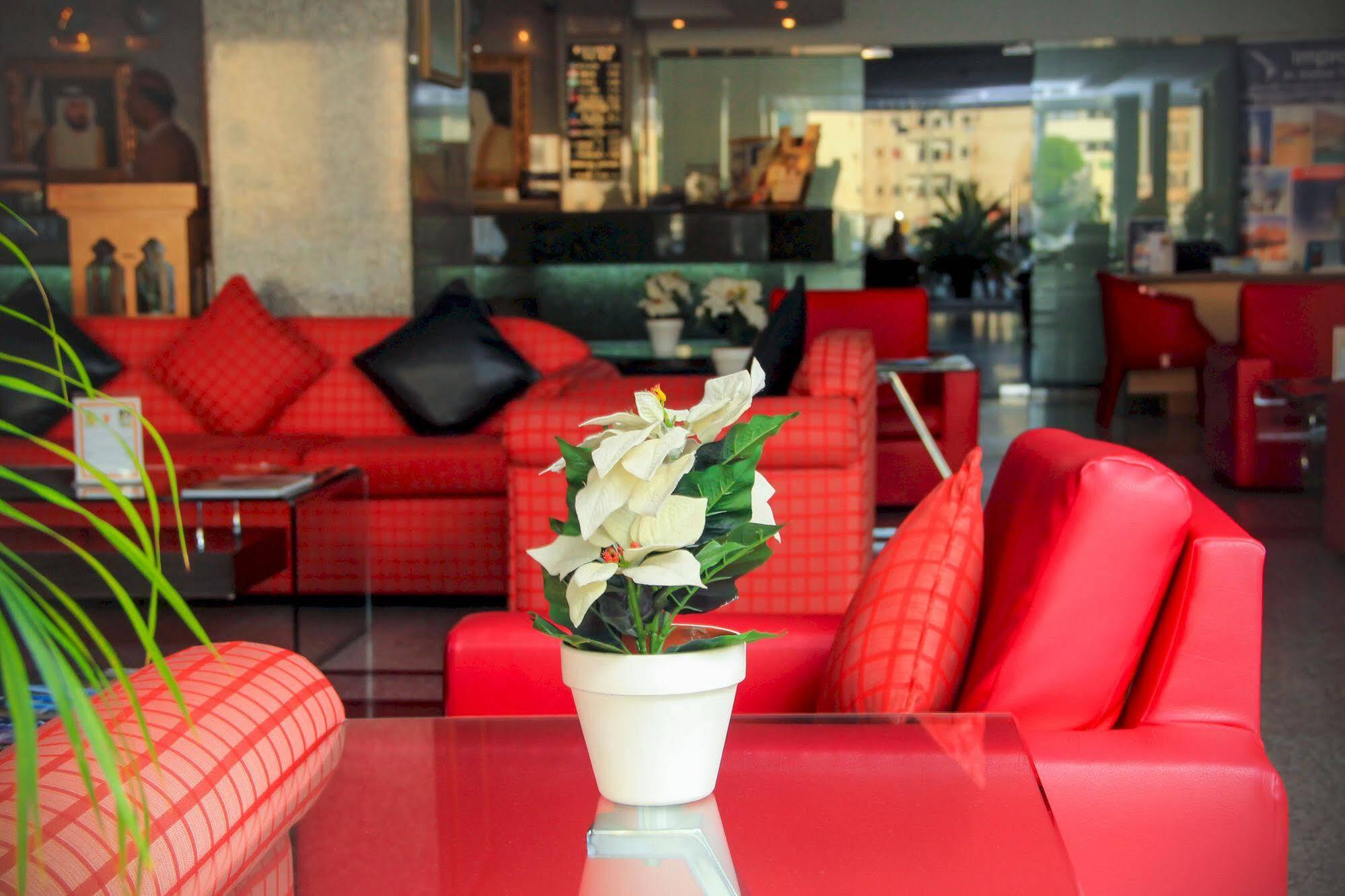 Nova Park Hotel Sharjah Ngoại thất bức ảnh
