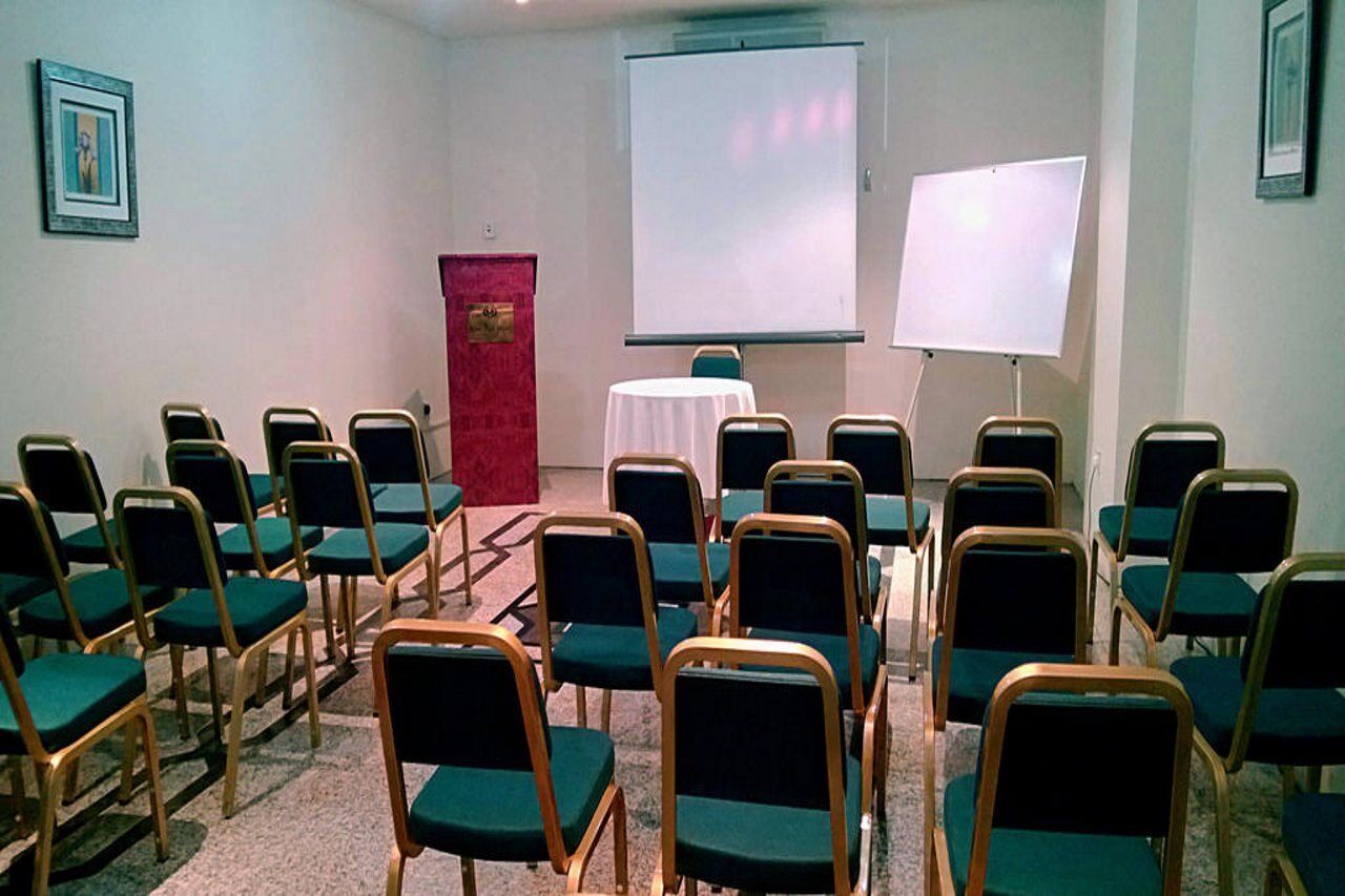 Nova Park Hotel Sharjah Ngoại thất bức ảnh